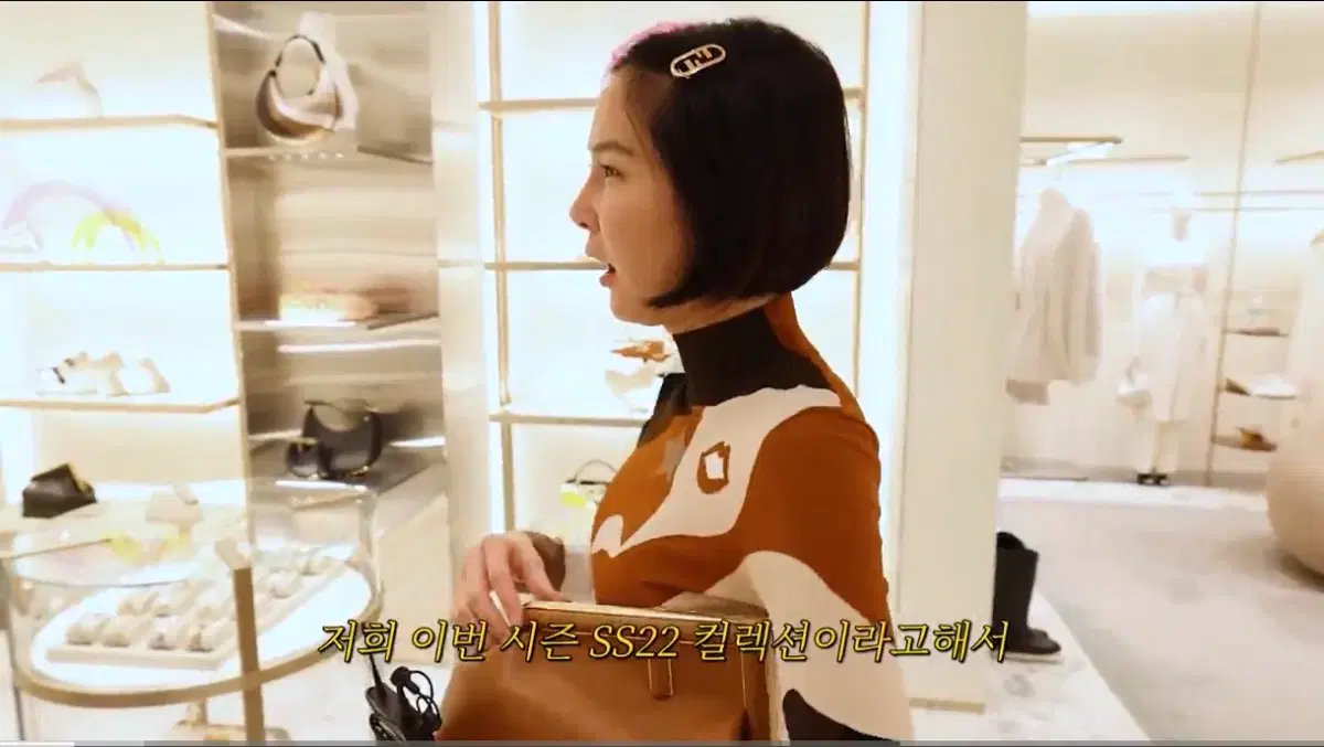thumbnail-10